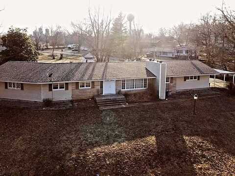 1216 Elmwood Drive, Willow Springs, MO 65793