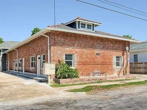 728 DESIRE Street, New Orleans, LA 70117