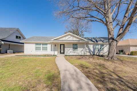 1413 Amherst Drive, Plano, TX 75075