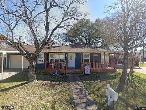 Teague, NAVASOTA, TX 77868