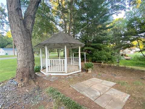 Pleasantview, KING, NC 27021