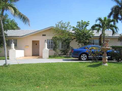 13Th, BOYNTON BEACH, FL 33435