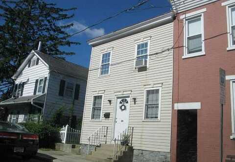 N 2Nd St, Denver, PA 17517