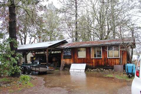 Rockydale, CAVE JUNCTION, OR 97523