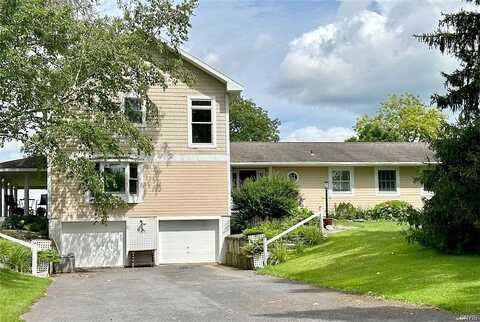 Buck Point, AUBURN, NY 13021