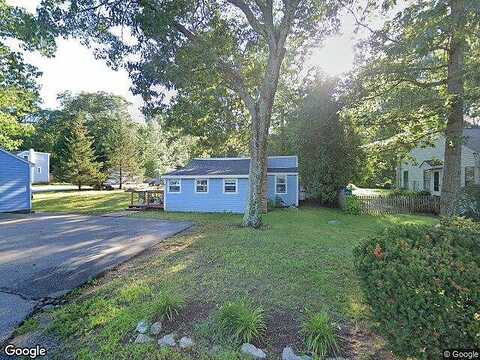 Oakhurst, HOPKINTON, MA 01748