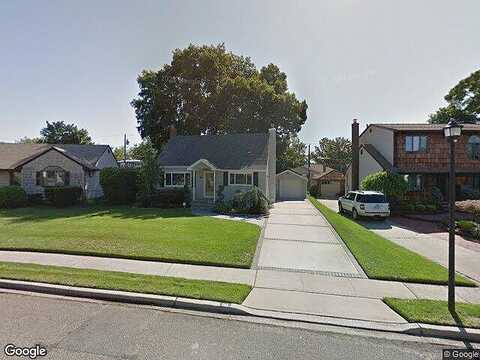 Woodside, WANTAGH, NY 11793