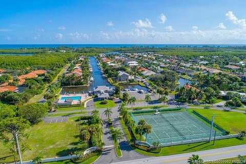 Gulfstream, HOBE SOUND, FL 33455