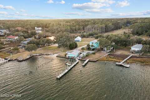 5530 Peden Point Road, Wilmington, NC 28409