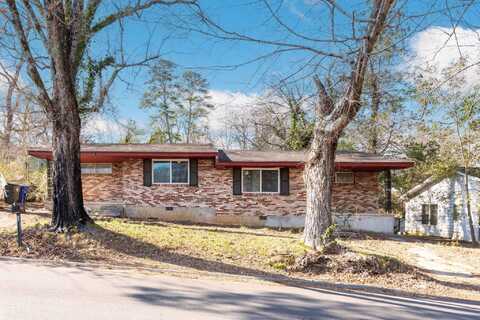 717 Woodmore Ln, Chattanooga, TN 37411