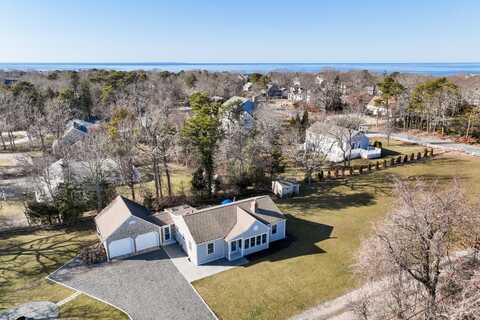 3 Hippogriffe Road, Dennis, MA 02638