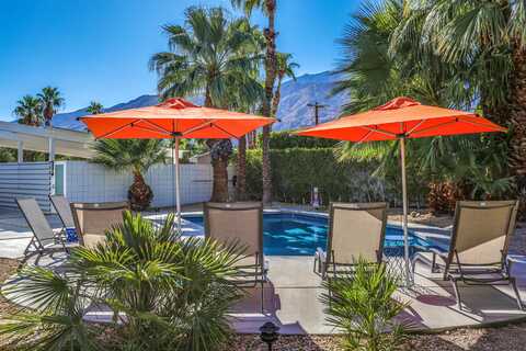 688 E Spencer Drive, Palm Springs, CA 92262