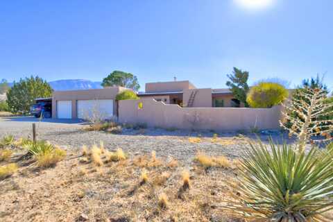 37 Homesteads Road, Placitas, NM 87043