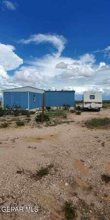 160 S Howling Wind Road, Unincorporated, TX 99999