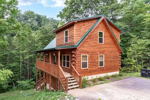 1951 Smoky Cove Road, Sevierville, TN 37862
