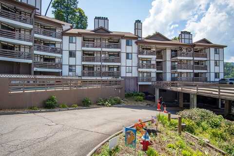 616 Turkey Nest Road, Gatlinburg, TN 37736