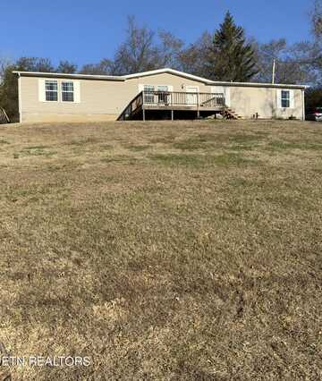 404 Lakeview Rd, Harriman, TN 37748