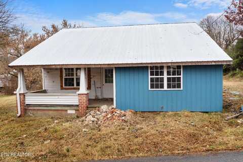 55 3rd St, Midway, TN 37809