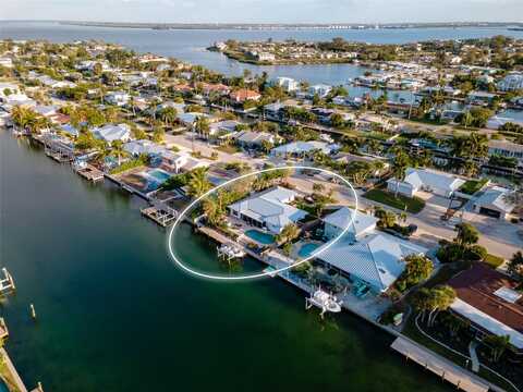 508 67TH STREET, HOLMES BEACH, FL 34217