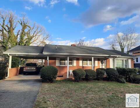 217 Rives Rd, Martinsville, VA 24112