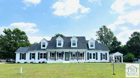 33 Stonecrest Dr, Bassett, VA 24055