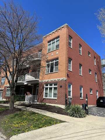 934 W Fry Street, Chicago, IL 60642