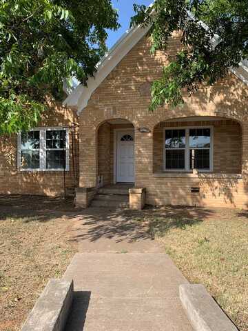 600 Lamar St, Sweetwater, TX 79556