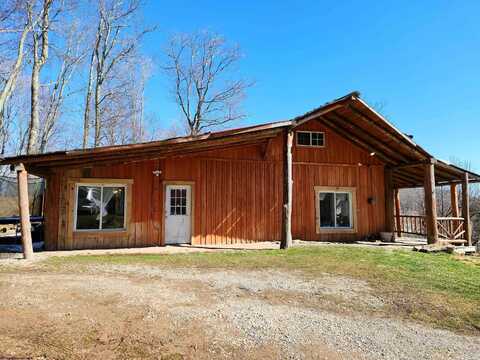 5672 Point Mountain Road, Monterville, WV 26282