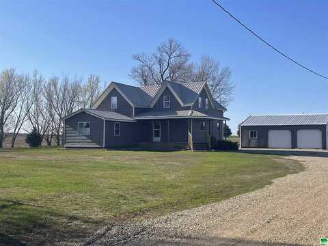 1986 410th St., Hawarden, IA 51023