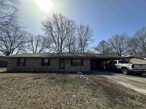 11 Orlando Dr, McGehee, AR 71654