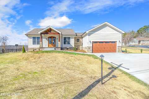 233 Highland Drive, Harriman, TN 37748