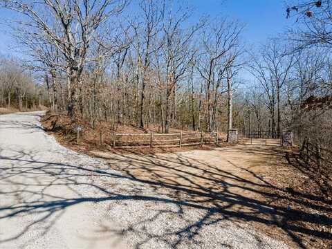 14642 True Love RD, West Fork, AR 72774