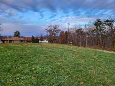 3808 Blue Sulphur Road, Ona, WV 25545