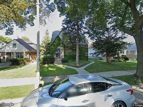 41St, MILWAUKEE, WI 53216