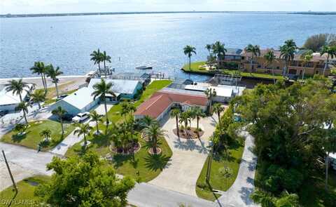 1757 Seafan Circle, NORTH FORT MYERS, FL 33903