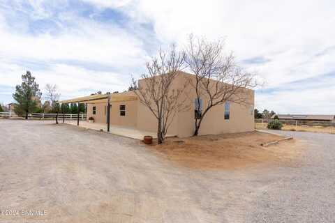 6715 Fox Road, Las Cruces, NM 88012