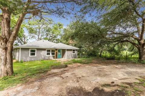 5553 State Highway 36, Caldwell, TX 77836