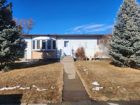 413 Maple Ave., Glendive, MT 59330