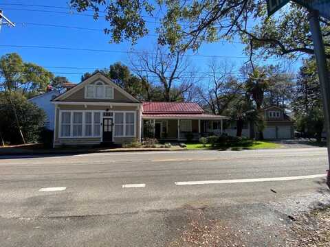 215 W Carolina Avenue, Summerville, SC 29483