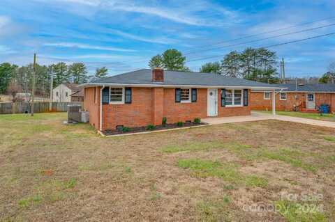 189 Sedgefield Drive, Forest City, NC 28043
