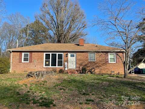 910 N 11th Street, Albemarle, NC 28001