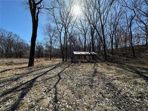 000 Ivy Trail, Winterset, IA 50273