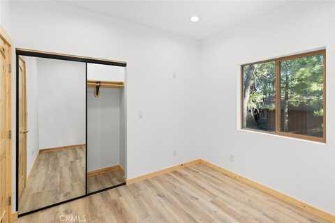 374 Los Angeles Avenue, Sugarloaf, CA 92314