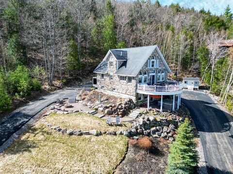 142 Highlands Drive, Conway, NH 03818