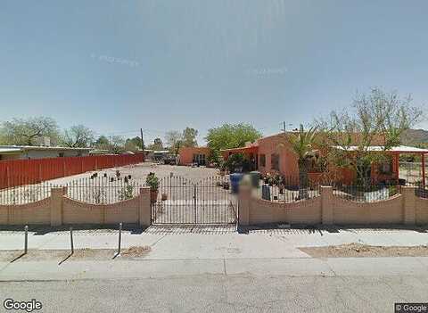 W Huron St, TUCSON, AZ 85745