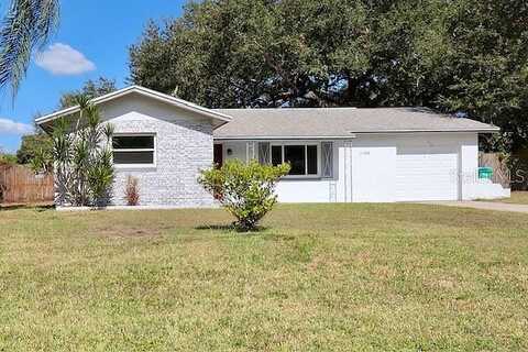 Village Green, SEMINOLE, FL 33772