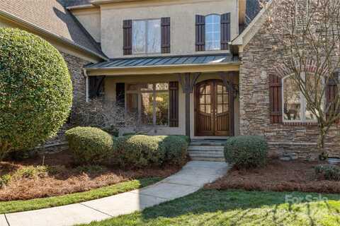 7109 Fairway Vista Drive, Charlotte, NC 28226