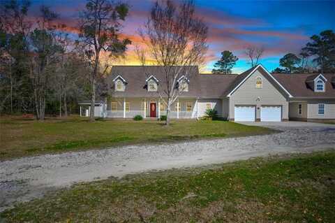 852 Thoroughbred Road, Woodbine, GA 31569