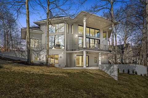 395 Breakwater Drive, Fishers, IN 46037