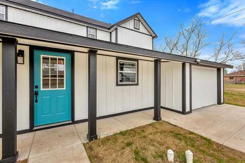 305 N Bois D Arc, Savoy, TX 75479